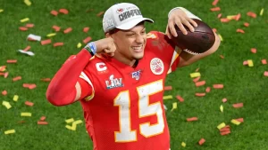 https www.si .com .image MTczNzgyMTQ1MzE4MjY2NDI2 patrick mahomes contract extension scaled 1
