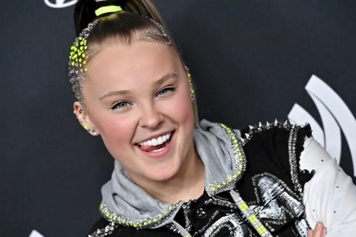 JoJo Siwa Personal Life Age Height Weight and More Small