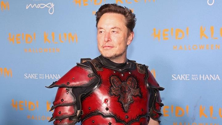 Elon Musk Net Worth 2022: Age, Height, Weight, Family, Bio and Social Media