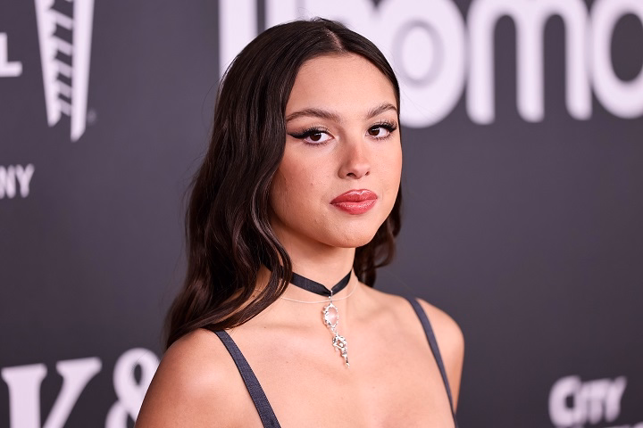 Olivia Rodrigo Net Worth 2024: Age, Height, Weight, Family, Bio/Wiki