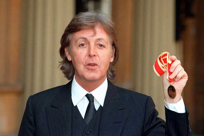 Paul McCartneys Physical Appearance
