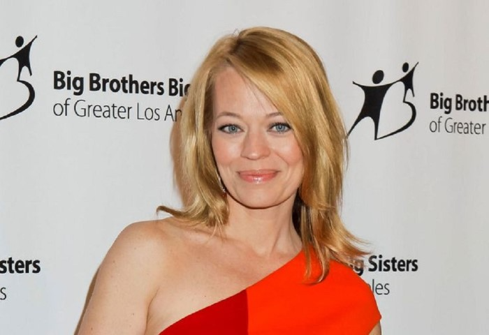 Jeri RyanCareer Arc From Star Trek to Mainstream Success