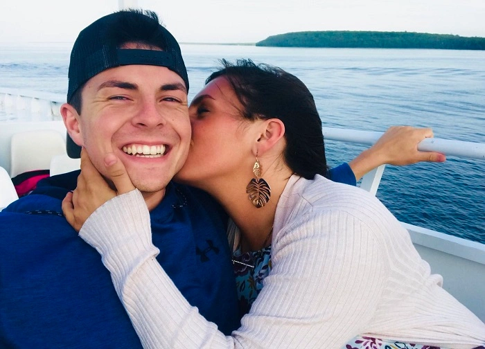 annie agar husband 5