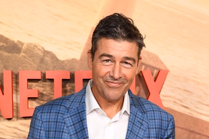 Kyle Chandler Net Worth in 2026